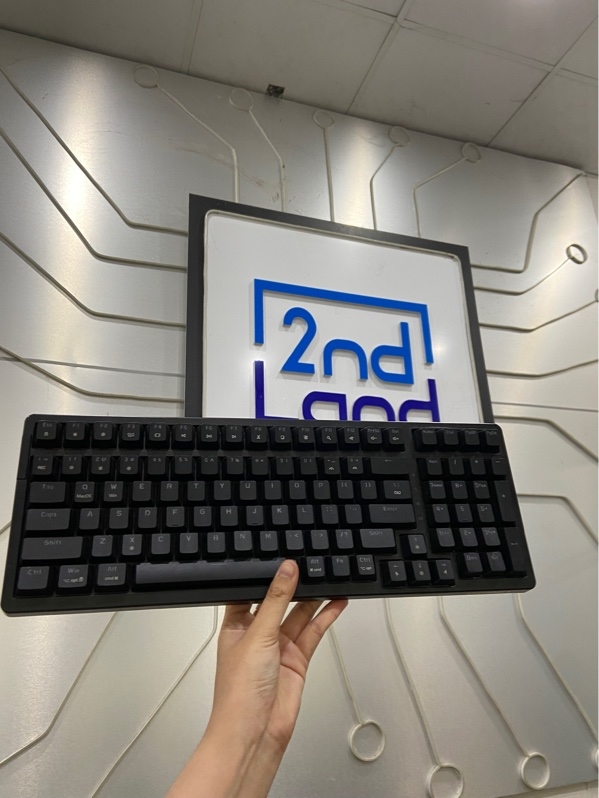 Bàn phím cơ Newmen GM328 - Màu đen - Ngoại hình: 97% - Body