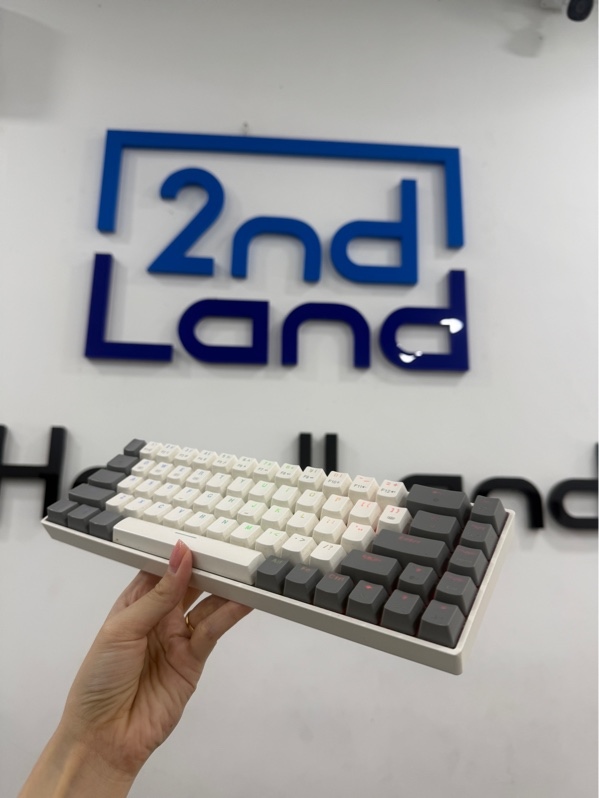 Bàn phím cơ no name K680 - 3 mode - Màu trắng - Ngoại hình 97% - Kèm receiver
