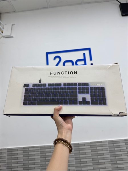 Bàn Phím Cơ NZXT Function - 1 mode dây - Màu trắng - Ngoại hình: 98% - Fullbox