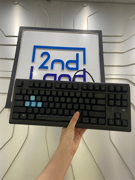 Bàn phím cơ Predator Aethon 301 TKL - Màu đen - Ngoại hình: 97% - Body