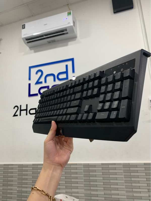 Bàn phím cơ Razer BlackWidow Ultimate - Kết nối có dây - Màu đen - Ngoại hình: 97% - Body