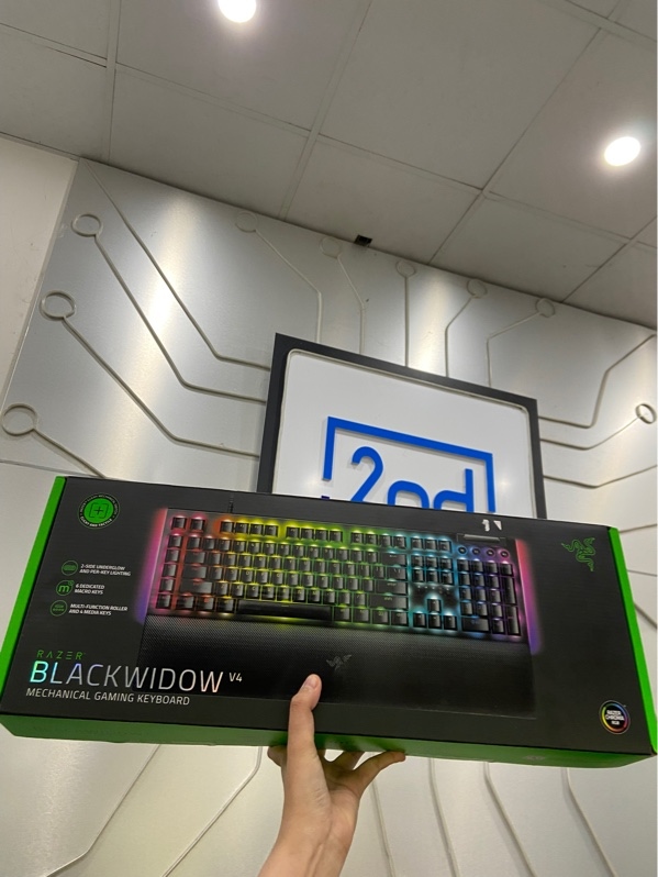 Bàn phím cơ Razer Blackwidow V4 - Mode type C - Màu đen - Ngoại hình: 98% - FullBox