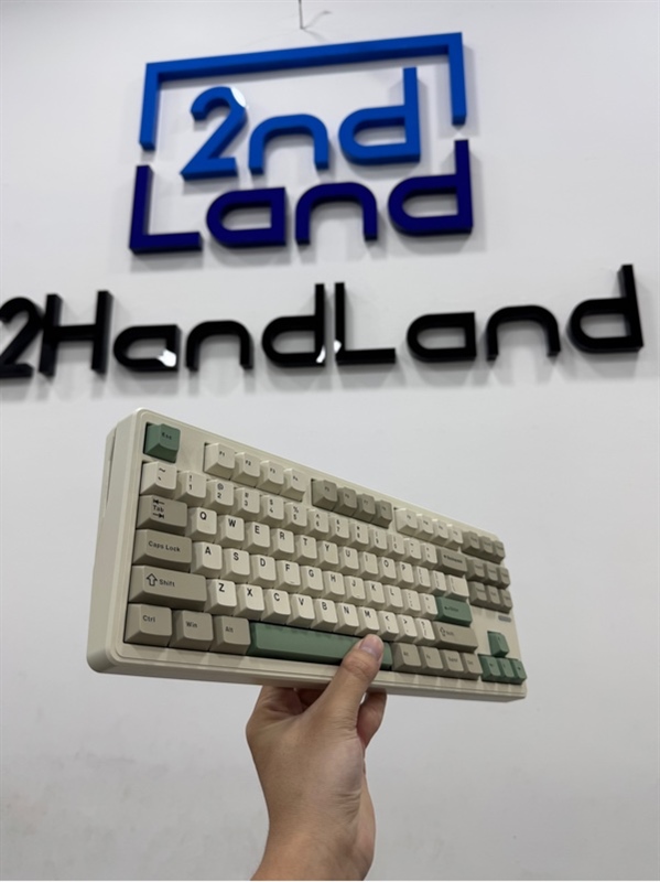 Bàn phím cơ RICCKS RS8 - 3 mode - Màu trắng - Ngoại hình 97% - Fullbox