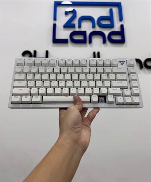 Bàn phím cơ VGN VXE ATK75 Rapid Triger - 1 mode : dây - Màu trắng - Ngoại hình 97% - Mất keycap phím Fn - Box - Kèm dây kết nối