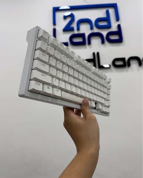 Bàn phím cơ VGN VXE ATK75 Rapid Triger - 1 mode : dây - Màu trắng - Ngoại hình 97% - Mất keycap phím Fn - Box - Kèm dây kết nối 1