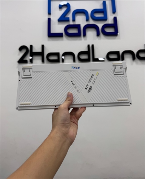 Bàn phím cơ VGN VXE ATK75 Rapid Triger - 1 mode : dây - Màu trắng - Ngoại hình 97% - Mất keycap phím Fn - Box - Kèm dây kết nối 2