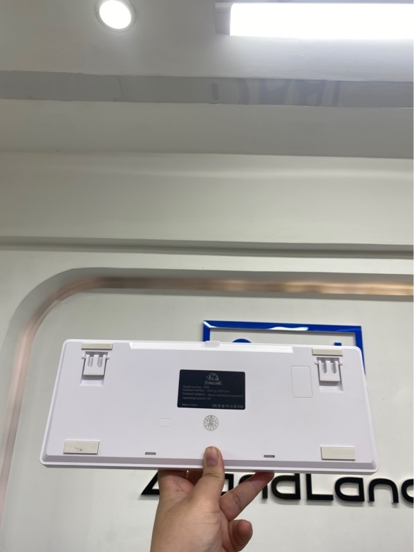 Bàn phím cơ Ziyoulang - model K84 - 1 mode dây - Red switch, led rgb - Màu trắng xanh vàng - Ngoại hình 98% - Kèm dây kết nối