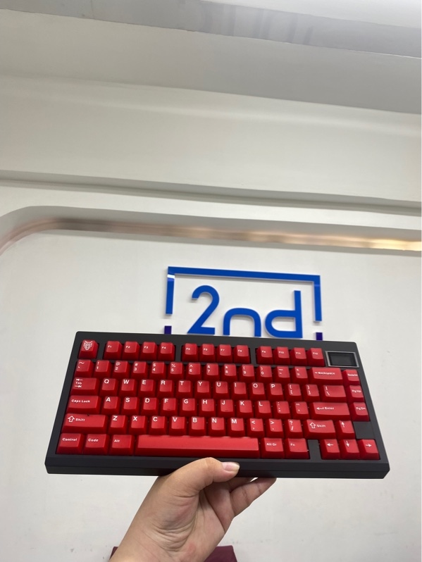 Bàn phím cơ Zouya GMK81 - 3 mode dây - bluetooth - 2.4G - Gateron everfree curry switch linear - Màu đen đỏ - Ngoại hình 98% - Kèm reciever, dây