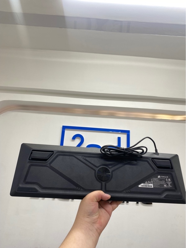 Bàn phím corsair k70 core rgb - 1 mode dây - Màu đen - Ngoại hình 98% - Fullbox