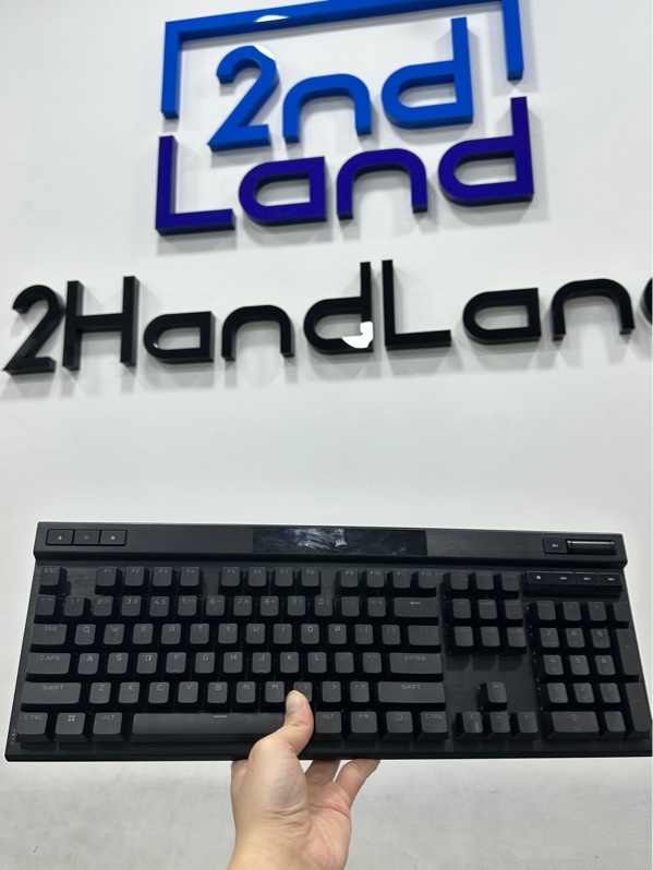 Bàn phím Corsair K70 PRO Brown Switch - 1 mode : Dây - Màu đen - Ngoại hình 97% - Kèm box + Dây kết nối