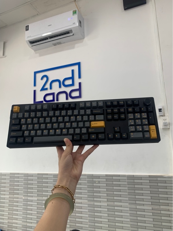 Bàn phím Dareu Ek106 Pro - 3 mode - Màu vàng đen - Ngoại hình: 98% - Body