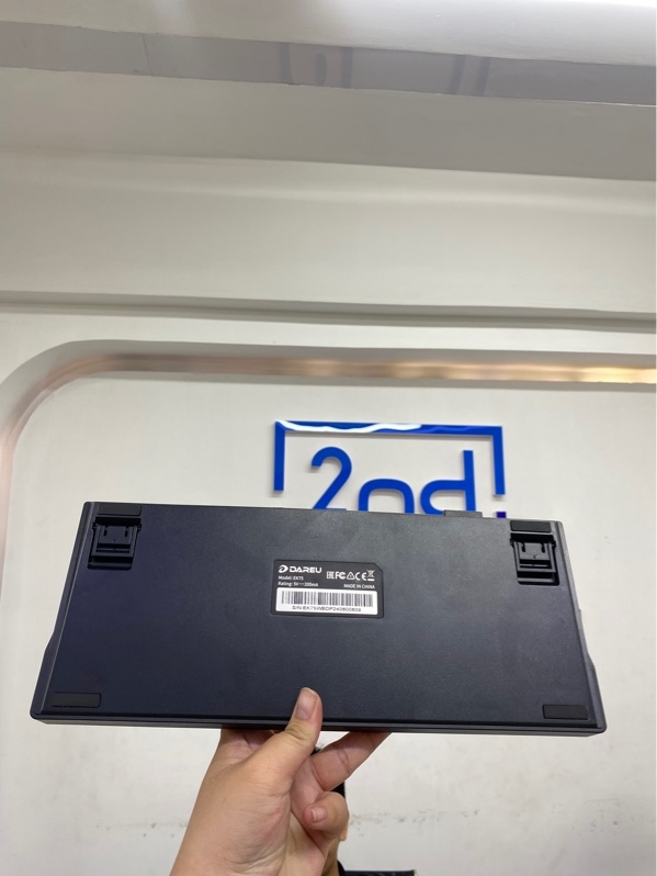 Bàn phím DareU EK75 - 1 mode dây - Màu trắng đen - Ngoại hình 97.5% - Kèm box