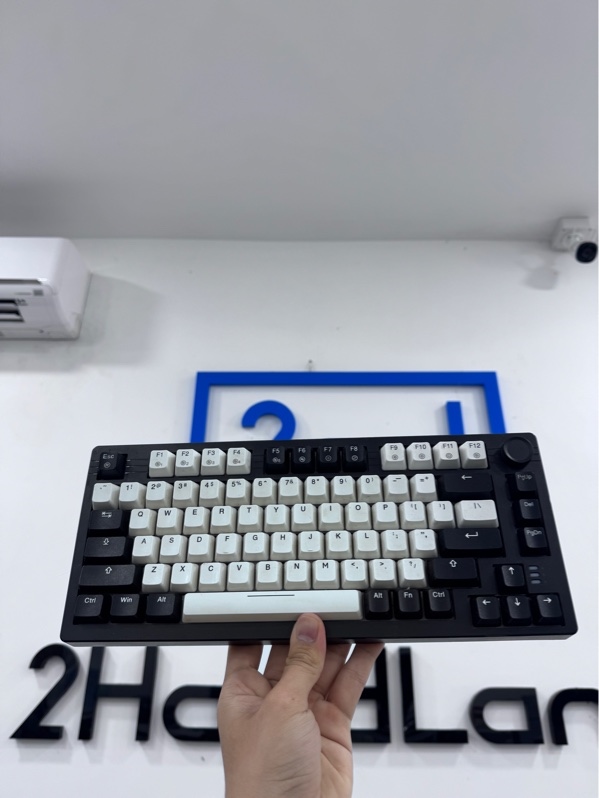 Bàn phím Dareu EK75 bản thường - 1 mode dây - Màu đen trắng - Ngoại hình 97% - phím ố - Kèm box, 1 dây kết nối