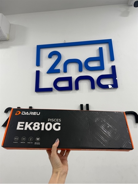 Bàn phím Dareu EK810G - Màu đen - Ngoại hình 98% - Cấn 1 góc - Kèm Box , receiver , thiếu dây usb-c