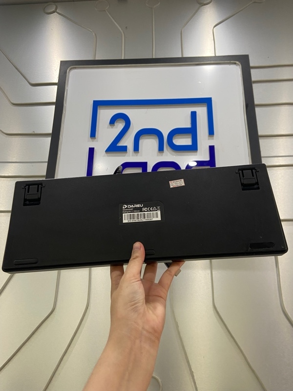 Bàn phím Dareu EK87 - 1 mode dây kết nối - Màu đen - Ngoại hình: 97% - Mất đệm cao su, mất led 1 số phím - Kèm hộp 3