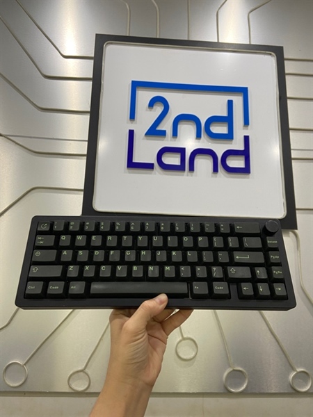 Bàn phím Dark Alien R65 - Led RGB - 1 mode dây- Keycap Cherry Aifei Dark Green Semi - Transparent ABS Doubleshot - 11 switch AKKO CS Lavender Purple - 1 swicth KTT Silent Blue - Màu đen - Ngoại hình: 97% - Trầy mặt dưới - Body