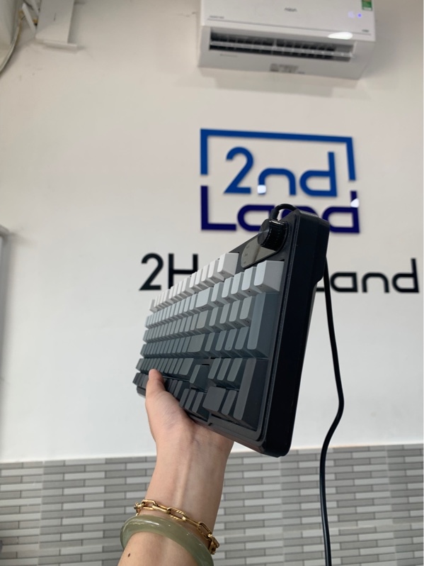 Bàn phím dây Furycube IP98 - Màu đen - Ngoại hình: 98% - Body