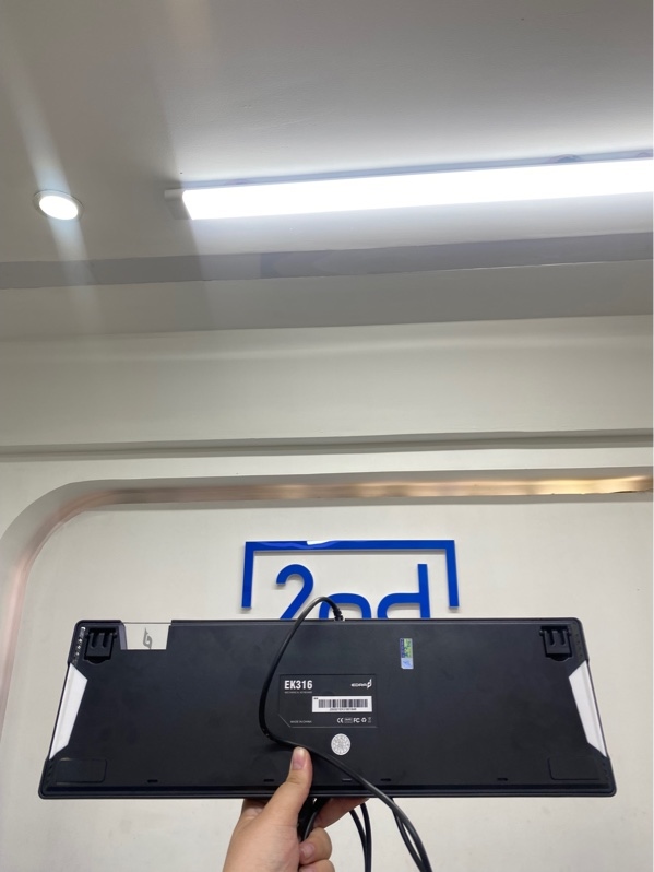 Bàn phím E-Dra EK316 - 1 mode dây - Red switch, có led - Màu đen - Ngoại hình 97.5% - Kèm box