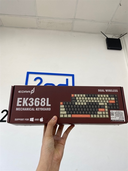 Bàn phím Edra EK368L - 2 Mode : 2.4G + Bluetooth - Màu đen - Ngoại hình: 98% - FullBox