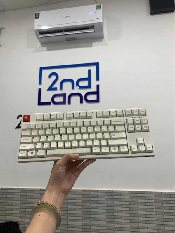 Bàn phím Filco Majestouch Convertible 2 Tenkeyless - 2 mod bluetooth + dây - Màu trắng - Ngoại hình: 97% - Body