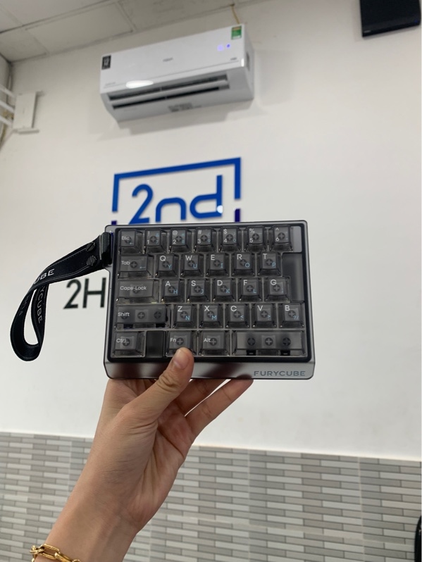 Bàn phím Furycube m30 he - Màu đen - Ngoại hình: 98% - Mất led - Fullbox