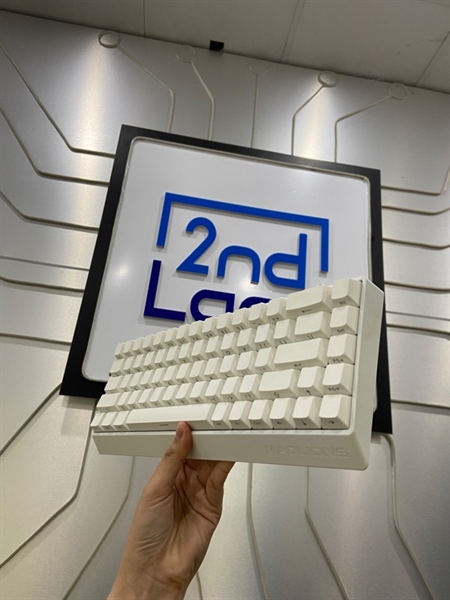 Bàn phím GAMING HE FIRE68 Ultra - Màu trắng - Ngoại hình: 97% - FullBox 2