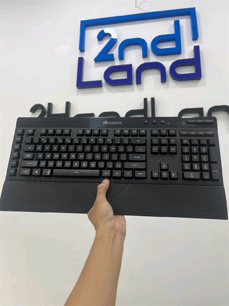 Bàn phím giả cơ Corsair K57 RGB Wireless - Màu đen - Ngoại hình 98% - Kèm dây kết nối