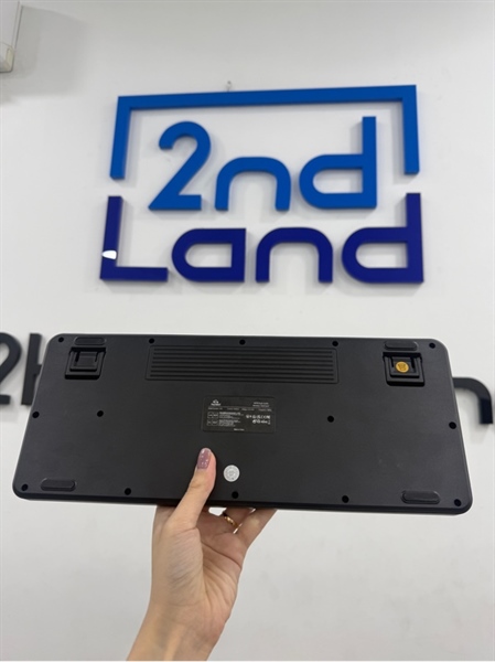 Bàn phím giả cơ Freewolf M75 - 2 mode - Màu đen - Ngoại hình 98% - Kèm receiver 2