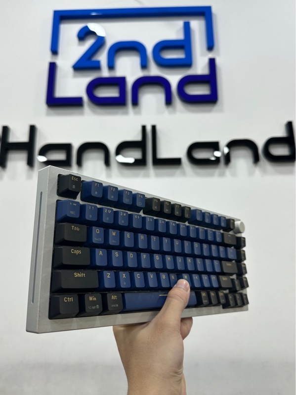 Bàn phím Glorious GMMK Pro - 1 mode dây - màu xám - ngoại hình 98% - Body
