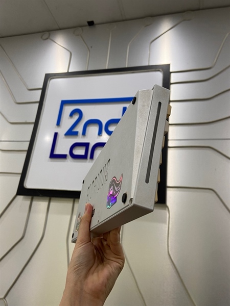 Bàn phím Glorious GMMK Pro - 75% - Switch Leobog Rainy - Keycap BPT Double Shot - Led RGB - 1 Mode dây - Màu bạc - Ngoại hình: 98% - Kèm dây 2