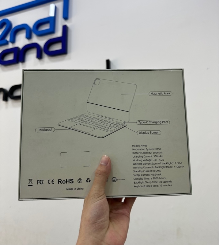 Bàn phím GOOJODOQ A1935 Ultra Thin Magic Keyboard for iPad Gen 10 10.9 inch 2022 - Màu đen - Newseal ( seal xấu )