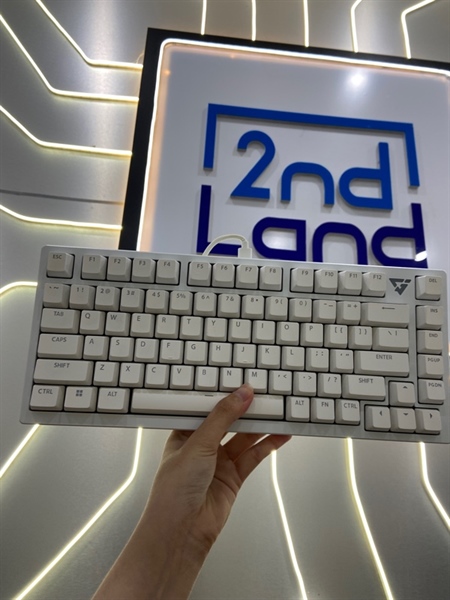 Bàn phím HE VGN VXE ATK75 Rapid Trigger - 1 mode dây - Gateron magnetic switch - Led rgb - Màu trắng - Ngoại hình: 98% - Kèm dây