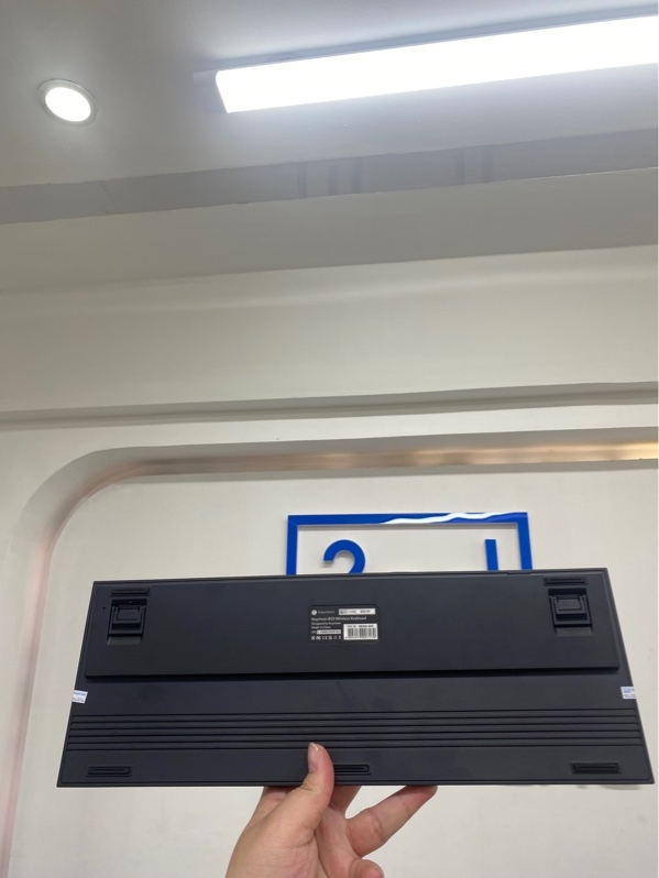 Bàn phím không dây Keychron B33 TKL - 3 mode (2.4G/ dây/ bluetooth) - Màu đen - Ngoại hình 98% - Fullbox