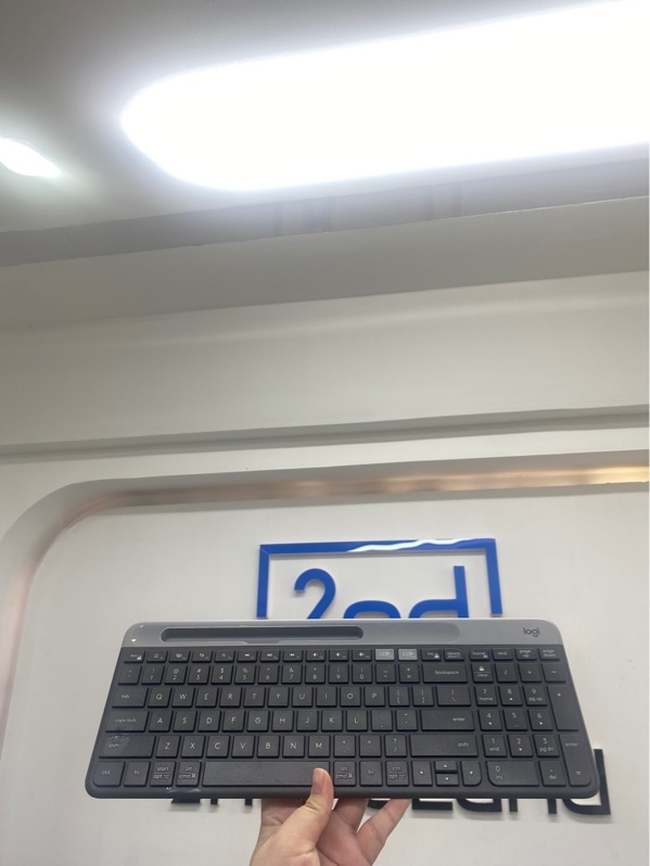 Bàn phím không dây Logitech K580 Slim Multi-Device - 2 mode 2.4/ bluetooth - Màu đen - Ngoại hình 97.5% - Kèm box, receiver