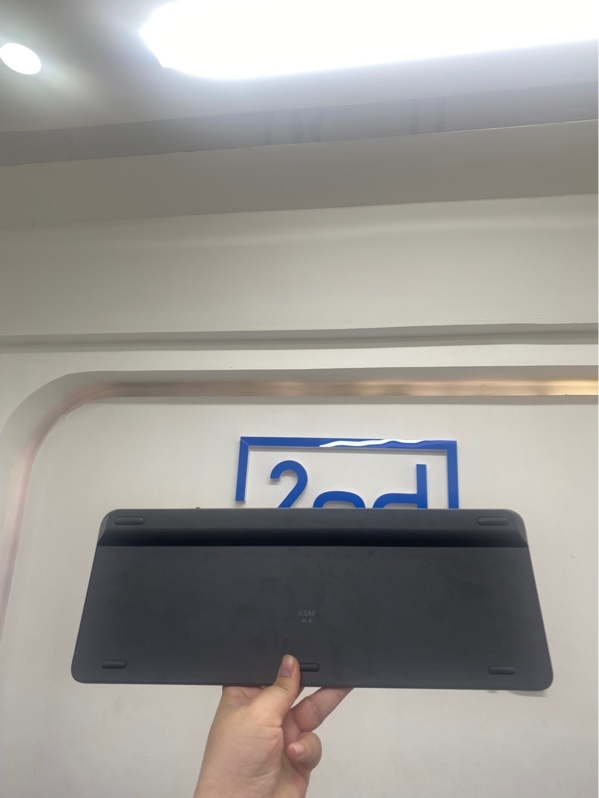 Bàn phím không dây Logitech K580 Slim Multi-Device - 2 mode 2.4/ bluetooth - Màu đen - Ngoại hình 97.5% - Kèm box, receiver