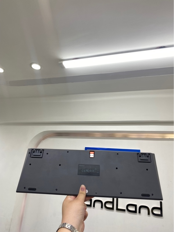 Bàn phím không dây văn phòng Meetion BTK2000 - 2 mode ( 2.4/bluetooth) - Màu xám - Ngoại hình 98% - Kèm receiver