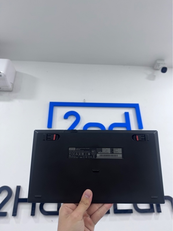 Bàn phím Lenovo Thinkpad TrackPoint Keyboard II - 2 mode receiver, bluetooh - Màu đen - Ngoại hình 98% - Phím mòn nhẹ - kèm 1 reciver