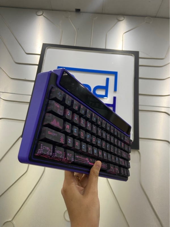 Bàn phím Leobog Amg65 - Màu tím đen - Ngoại hình: 98% - FullBox