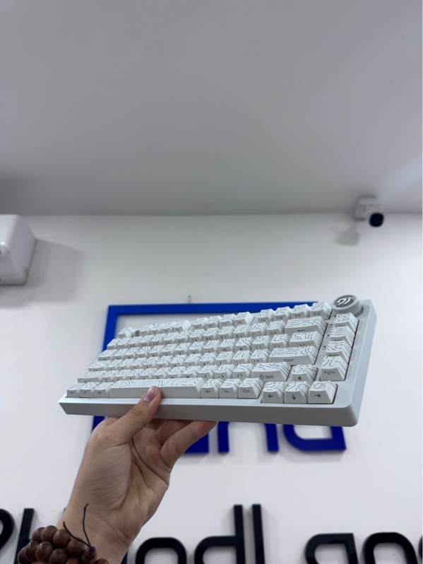 Bàn phím Leobog Hi75C - Màu trắng - 1 mode dây - Ngoại hình 98% - Kèm box, dây kết nối, keycap
