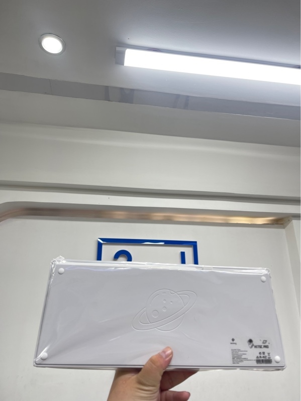 Bàn phím Leobog Hi75C Pro - 3 mode (2.4/usb-c/bluetooth) - Phi hành gia - Ngoại hình 99% - Openbox