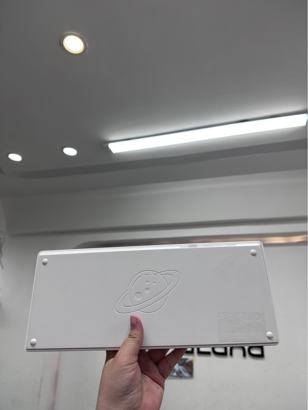 Bàn phím LEOBOG Hi75C Pro - 3 mode 2.4G, bluetooth, dây - Led rgb, aula wind switch - Màu trắng - Ngoại hình 97% - Kèm box, reciever, dây
