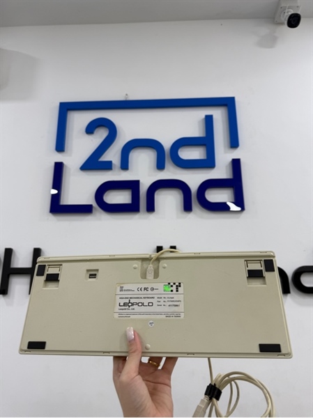 Bàn phím Leopold FC750R BT PD - 1 mode dây - Blue Switch - Màu trắng xám - Ngoại hình 97% - Ố vàng - Kèm dây 2