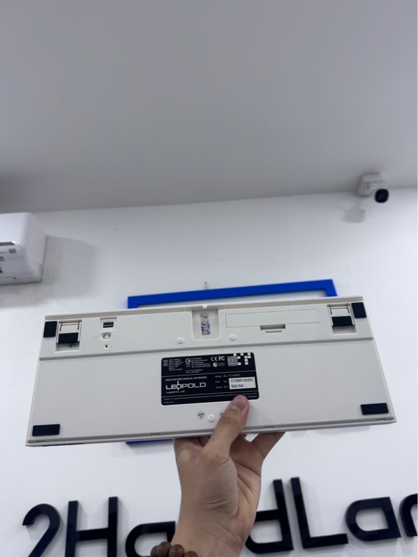 Bàn phím Leopold FC750RBT - 2 mode kết nối type-C, Bluetooth - Màu trắng đen - Ngoại hình 98% - Ố vàng phím - Fullbox