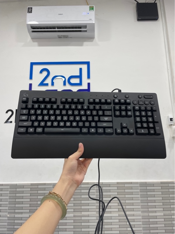 Bàn phím Logitech G213 - Màu đen - Ngoại hình: 98% - Fullbox