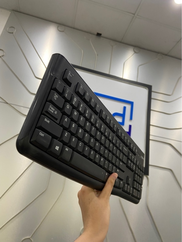 Bàn phím Logitech K120 - 1 mode dây kết nối - Màu đen - Ngoại hình: 97% - Body