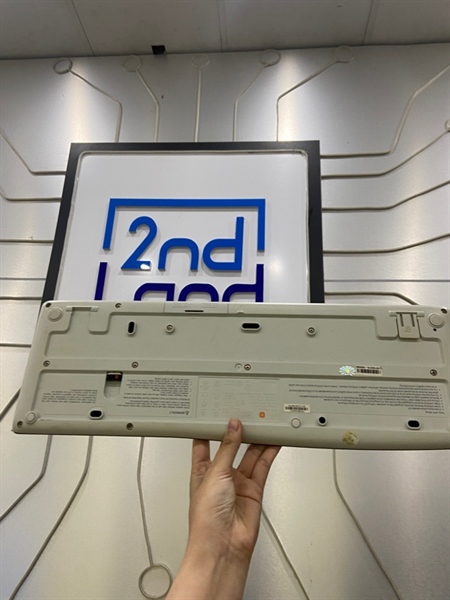 Bàn phím Logitech K270 - Màu đen - Ngoại hình: 97% - Mất 1 chân kê - Kèm receiver 1