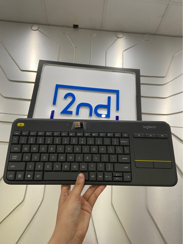 Bàn phím Logitech K400 Plus - 1 mode : 2.4 - Màu xám - Ngoại hình: 98% - Body
