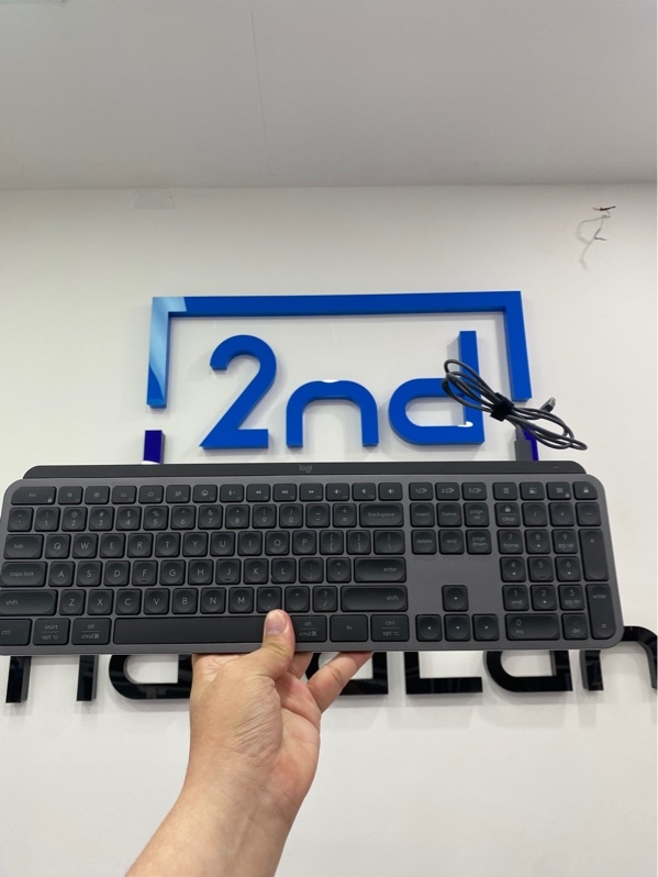 Bàn phím Logitech MX Keys S - Màu đen - Ngoại hình: 97.5% - Kèm dây sạc
