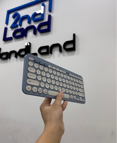 Bàn phím Logitech Pebble K380s - 1 mode : bluetooth - Màu xanh - Ngoại hình 97% - Mất phím F9, mất nắp che pin - Body 1
