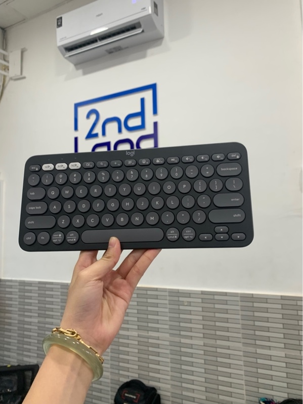 Bàn phím Logitech pebble keys 2 k380s - Màu xám - Ngoại hình: 98% - Mất receiver - Body